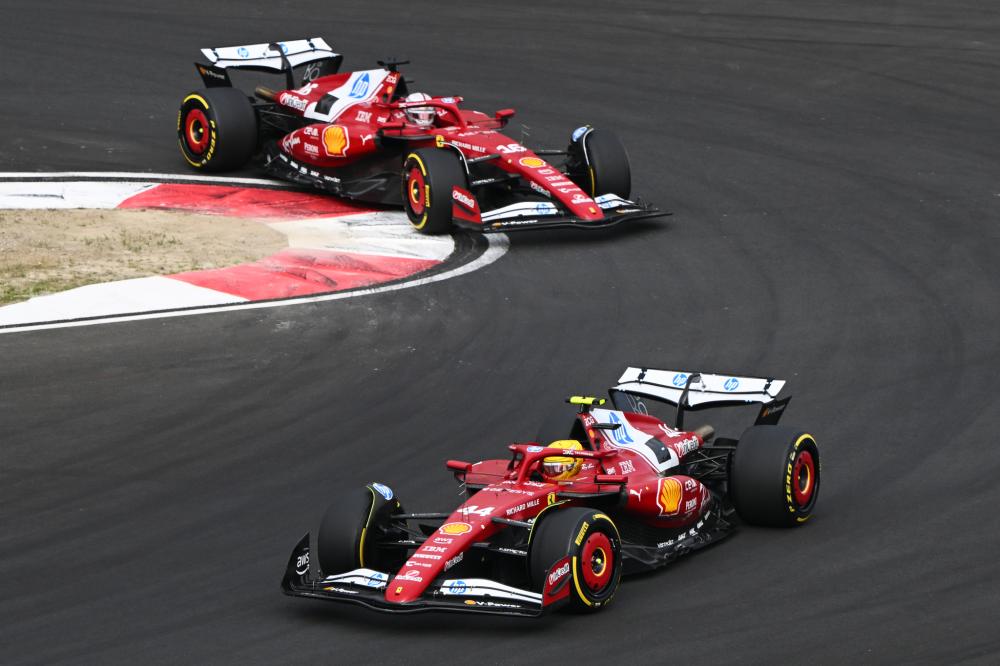 同样不容小 同样不容小